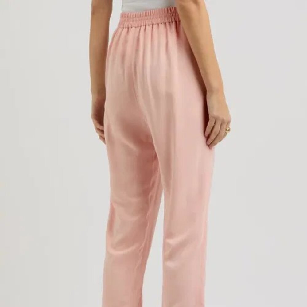✨ 3/$20✨ Pink Lightweight Home Jogger